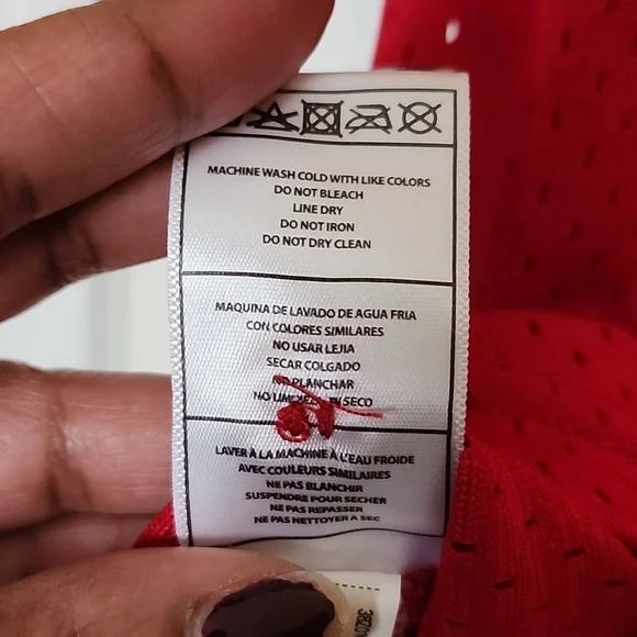 Mitchell & Ness Chicago Bulls Red Retro Jersey - Picture 8 of 8